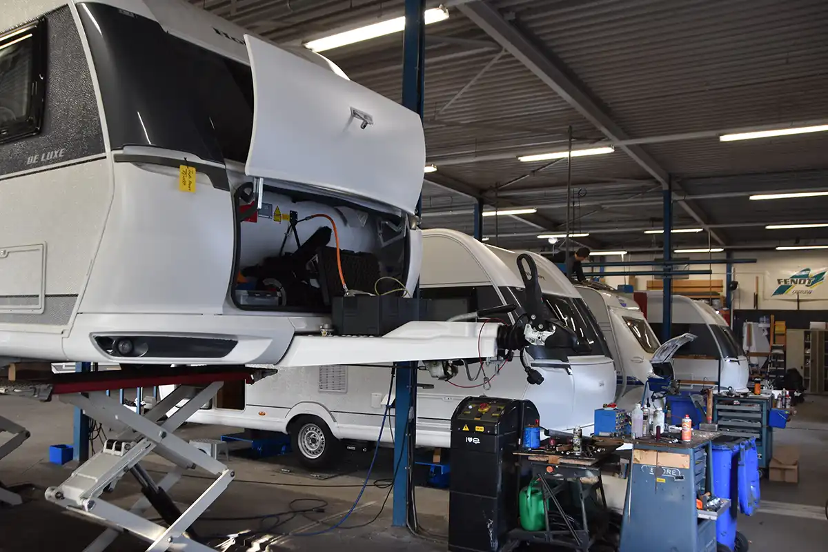 Servicebeurt caravan bovag ad dekker raamsdonksveer